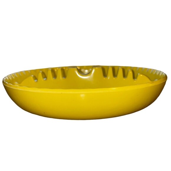 Yellow Divided Plastic Serving Dish By Dale Chemical Co. Round Plate With Center - Picture 7 of 11